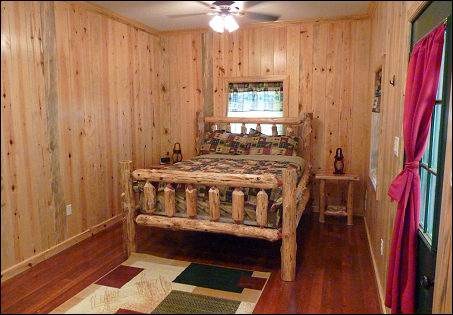 unlimited-sportsmans-cabin bear's den bedroom